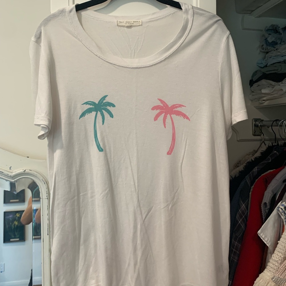 UO shirt